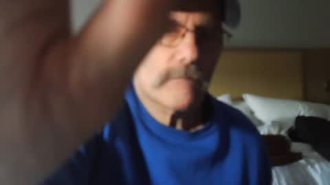 Snapshot of raylene4u2 chatting on 12-06-24, 05:33 Ray online show from 12-06-24, 05:33