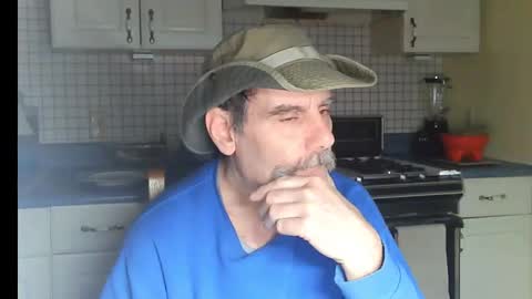 Ray online show from 02-02-26, 08:02