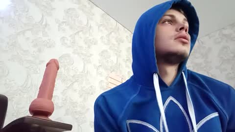 Snapshot of raymartino chatting on 02-27-25, 12:56 RayMartino online show from 02-27-25, 12:56