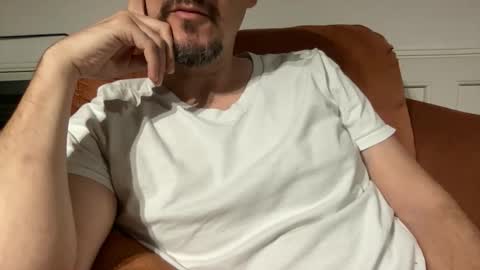 Snapshot of rayos789 chatting on 11-30-25, 05:00 rayos789 online show from 11-30-25, 05:00