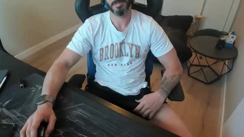 raysexparty online show from 05-08-26, 10:20