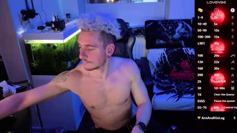 Snapshot of rayzel31 chatting on 02-26-26, 09:47 Rayzel online show from 02-26-26, 09:47