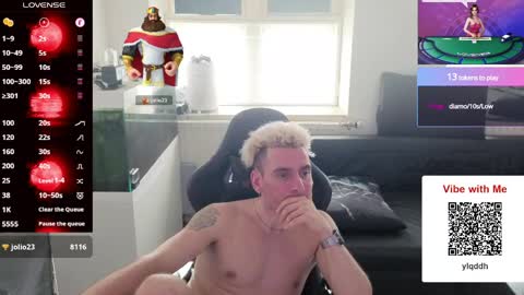 Rayzel White online show from 05-24-26, 05:56