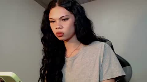 Snapshot of raze_fuckzx chatting on 01-15-26, 11:08 cindy online show from 01-15-26, 11:08