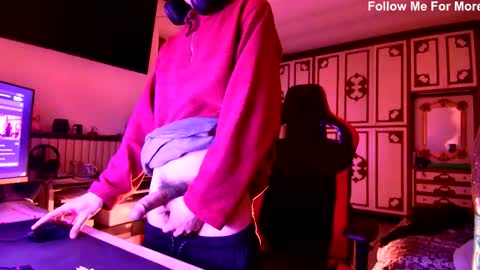 rcomi4 online show from 11-02-25, 05:04