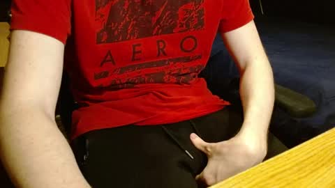 Scrappy Coco online show from 04-19-26, 01:05