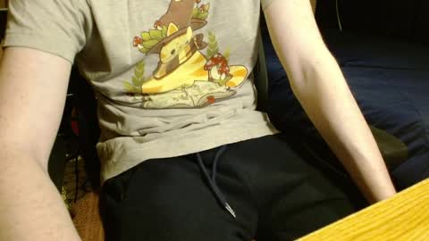 Scrappy Coco online show from 04-21-26, 01:07