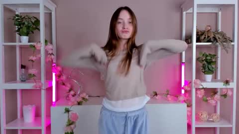 Snapshot of reaganprigg chatting on 10-08-25, 03:15 Sandy online show from 10-08-25, 03:15