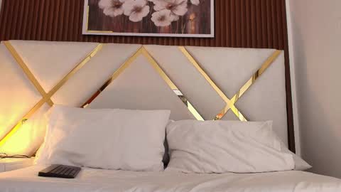 DONCELLA online show from 03-23-26, 01:37