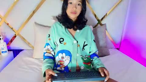 DONCELLA online show from 07-19-26, 11:36