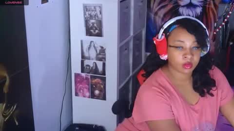Snapshot of realgoddessdream chatting on 05-21-26, 11:12 realgoddessdream online show from 05-21-26, 11:12