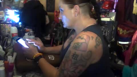 reallyredrum69th online show from 11-21-25, 05:55