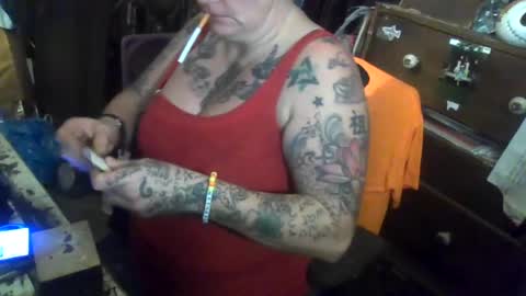 Snapshot of reallyredrum69th chatting on 07-17-26, 06:24 reallyredrum69th online show from 07-17-26, 06:24