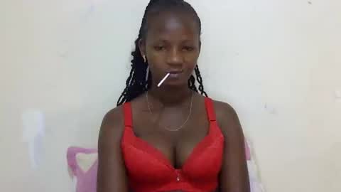 queen online show from 03-07-25, 05:06