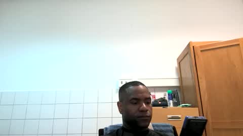 Rey online show from 04-06-26, 05:14