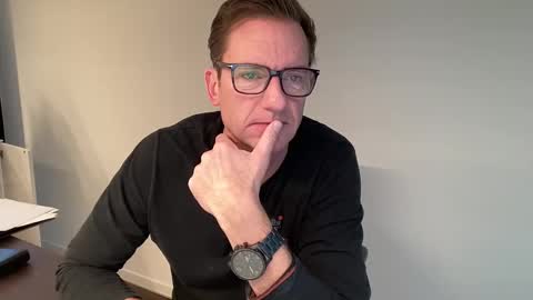 Snapshot of realstuff_ chatting on 12-05-24, 02:44 realstuff_ online show from 12-05-24, 02:44