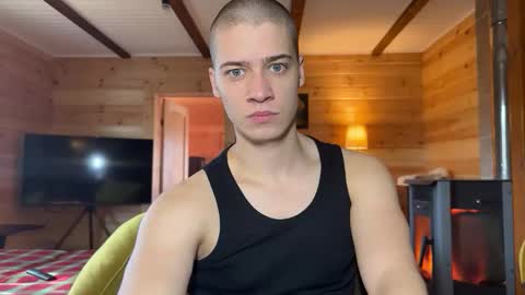 AliceEve online show from 04-01-26, 10:49