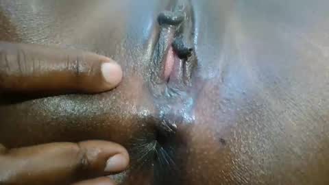 Snapshot of realwetpussy3 chatting on 01-05-26, 05:27 Realwetpussy online show from 01-05-26, 05:27