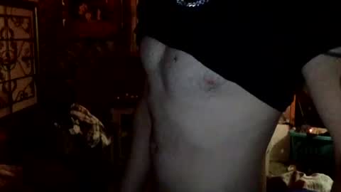 Snapshot of realzilla69 chatting on 05-08-26, 05:35 realzilla69 online show from 05-08-26, 05:35