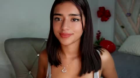 Snapshot of rebeca_cortez55 chatting on 02-15-25, 11:47 Rebecca online show from 02-15-25, 11:47