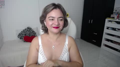 REBECA online show from 03-05-25, 10:44