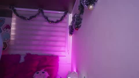 Rebeca  online show from 12-14-25, 01:16