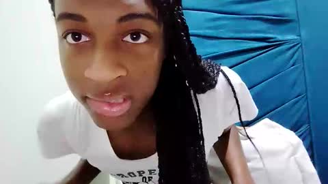 Tu mami Rebecca online show from 05-11-26, 03:12