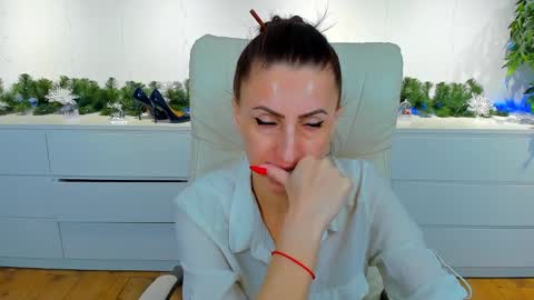 Snapshot of rebecca_diamonds chatting on 01-20-25, 06:31 rebecca_diamonds online show from 01-20-25, 06:31