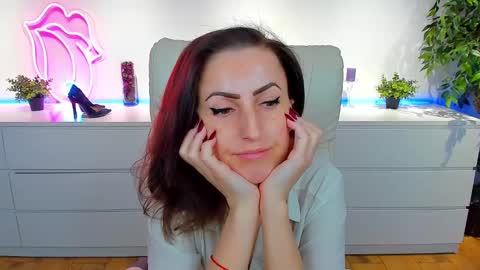 Snapshot of rebecca_diamonds chatting on 02-03-25, 06:34 rebecca_diamonds online show from 02-03-25, 06:34