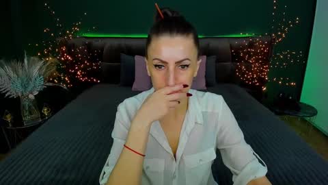 Snapshot of rebecca_diamonds chatting on 02-13-25, 06:52 rebecca_diamonds online show from 02-13-25, 06:52