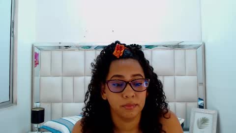 R E B E C A online show from 02-11-25, 10:37