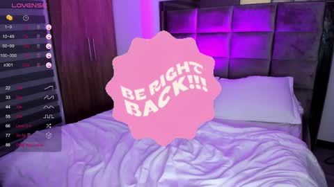 Snapshot of rebeccaferrati chatting on 02-23-25, 02:18 BECK 5PM-11AM GT COLOMBIA online show from 02-23-25, 02:18