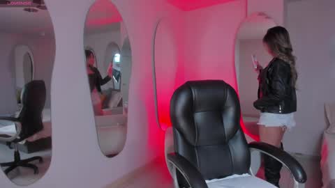 Rebe online show from 03-08-25, 03:06