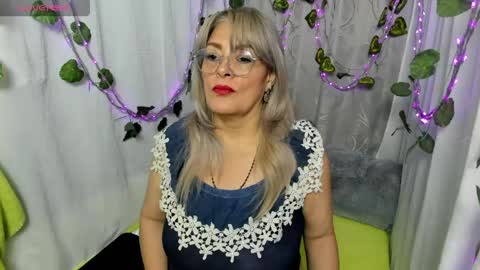 Snapshot of rebeccamayer031 chatting on 06-03-26, 04:59 Rebecca online show from 06-03-26, 04:59