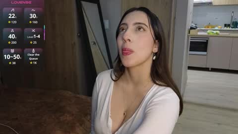 Snapshot of rebeccawhite_meow chatting on 11-07-25, 04:12 rebeccawhite_meow online show from 11-07-25, 04:12