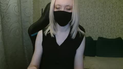 RebesaOlset online show from 12-25-24, 06:41