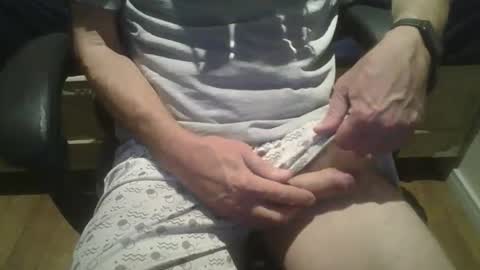 Rene online show from 12-15-25, 09:52