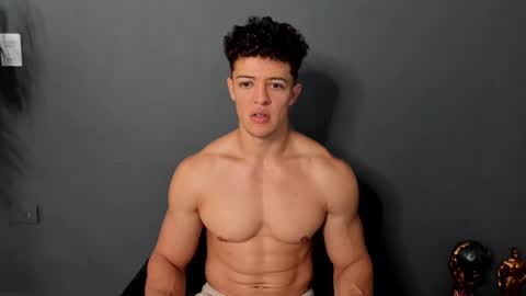 twitter REECET26 instagram RECCETAYLOR online show from 02-23-25, 02:46