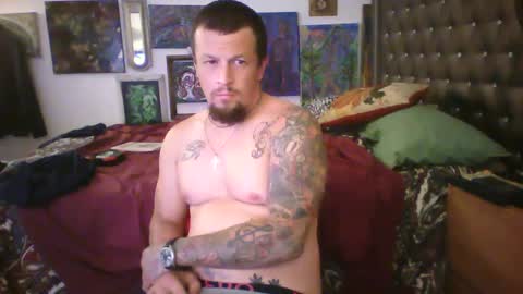 Snapshot of recka810 chatting on 09-21-25, 01:51 recka810 online show from 09-21-25, 01:51