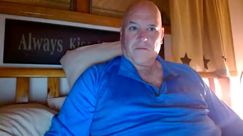 Mtn. Man online show from 10-19-25, 01:50