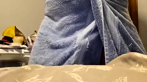 Snapshot of red24devils chatting on 10-31-25, 07:37 red24devils online show from 10-31-25, 07:37