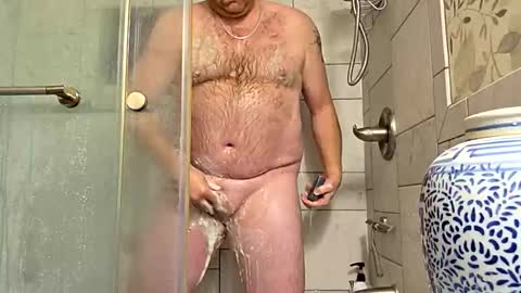 Snapshot of red24devils chatting on 11-16-25, 06:35 red24devils online show from 11-16-25, 06:35