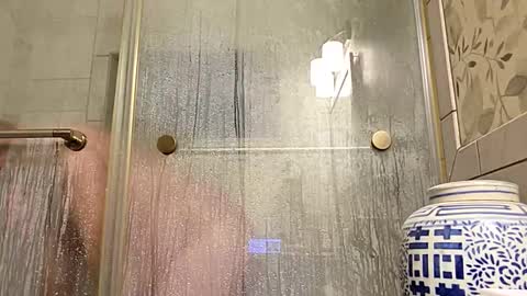 Snapshot of red24devils chatting on 01-09-26, 06:10 red24devils online show from 01-09-26, 06:10