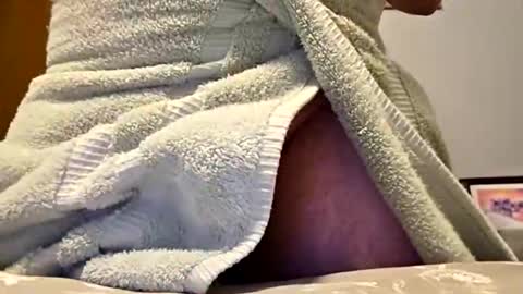 Snapshot of red24devils chatting on 01-16-26, 02:32 red24devils online show from 01-16-26, 02:32