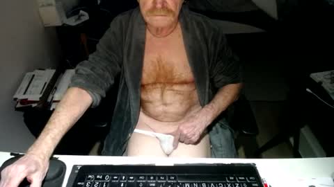 Red online show from 06-28-26, 06:47