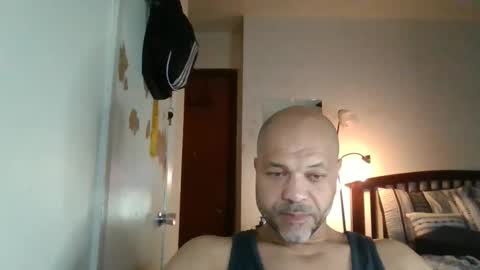 Snapshot of redbone441 chatting on 01-10-26, 04:58 Redbone online show from 01-10-26, 04:58