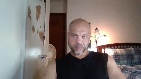 Redbone online show from 04-01-26, 03:51