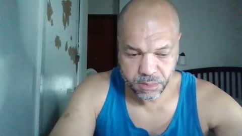 Redbone online show from 04-05-26, 09:50