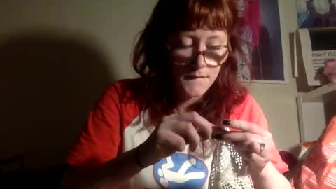 redcassie666 online show from 04-15-26, 07:58