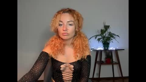 reddgirll online show from 02-25-25, 05:58